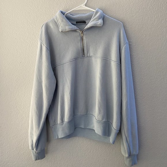 Brandy Melville Missy Sweatshirt - Picture 2 of 4
